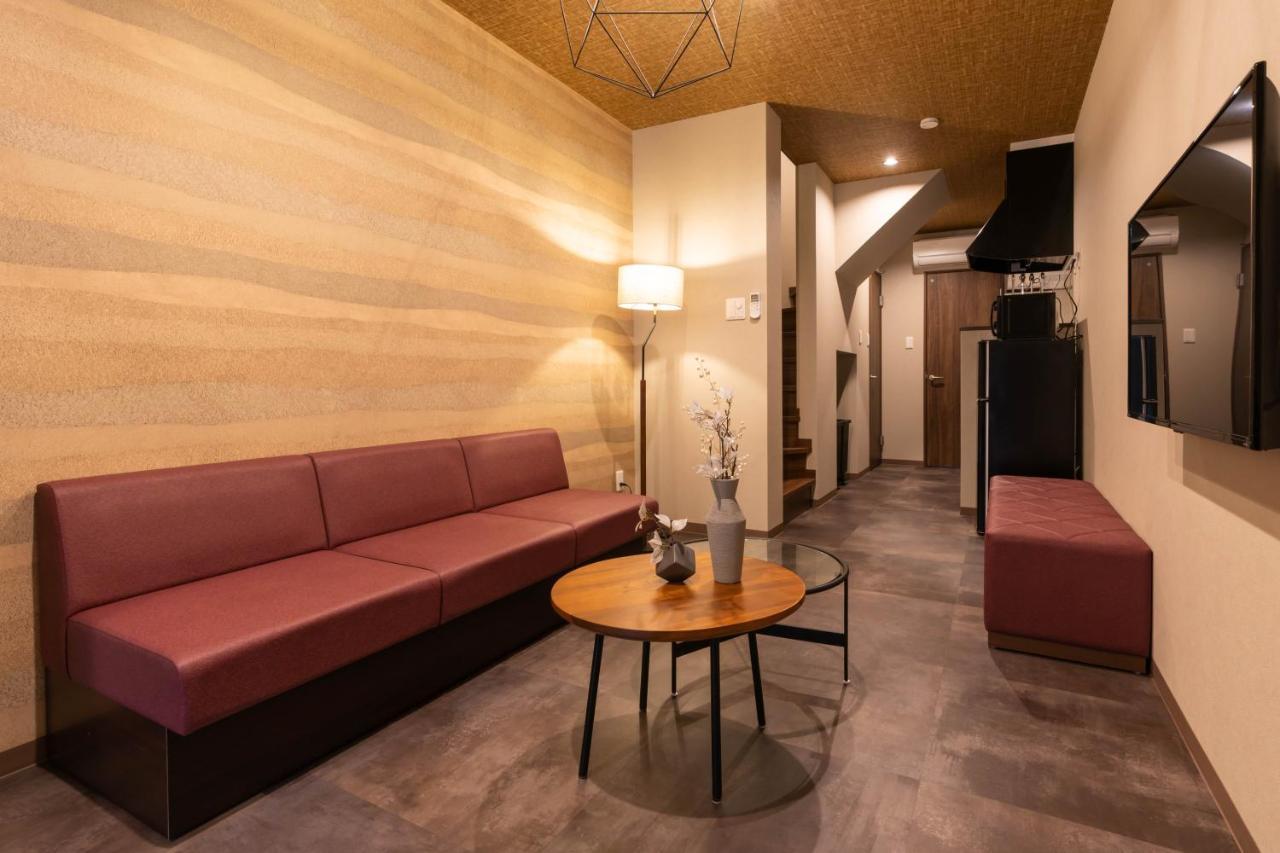 Bijou Suites Classic Осака Екстериор снимка